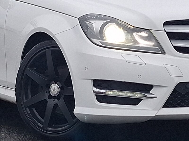 Used Mercedes-Benz C Class 2015 for sale - 77366079: Photo 9