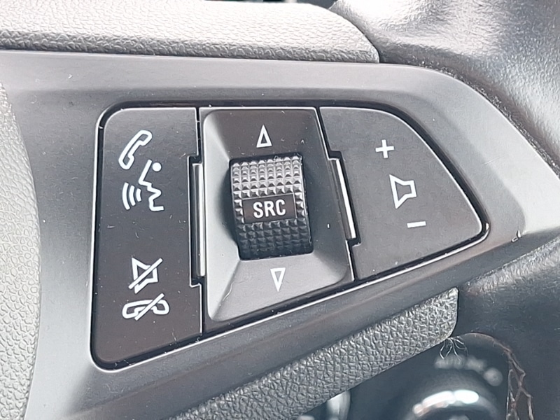 Used Vauxhall Astra 2017 for sale - 77987975: Photo 19