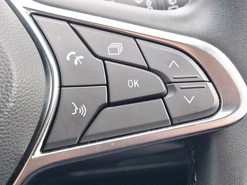 Used Renault Captur 2021 for sale - 77265599: Photo 19