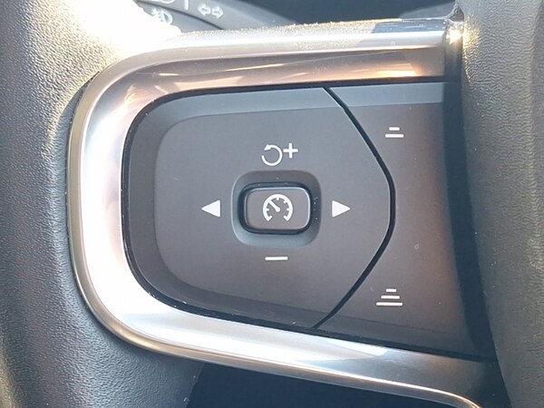 Used Volvo XC40 2020 for sale - 76281945: Photo 18