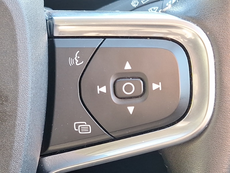 Used Volvo XC40 2020 for sale - 76281945: Photo 19