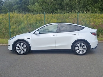Used Tesla Model Y 2022 for sale - 75413453: Photo