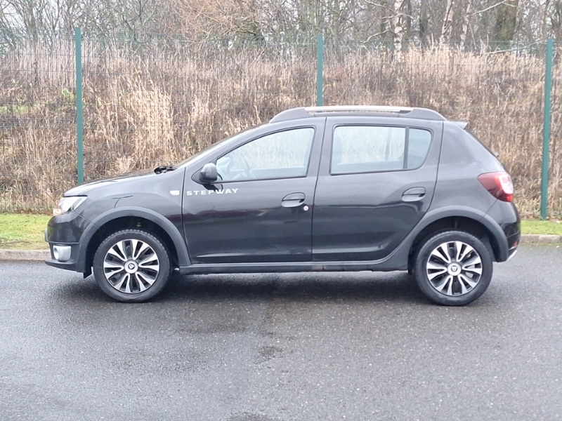 Used Dacia Sandero Stepway 2016 for sale - 77385705: Photo 4