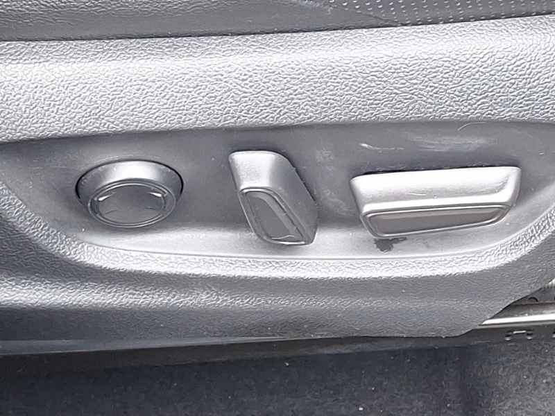 Used Toyota C-HR 2020 for sale - 76571495: Photo 13