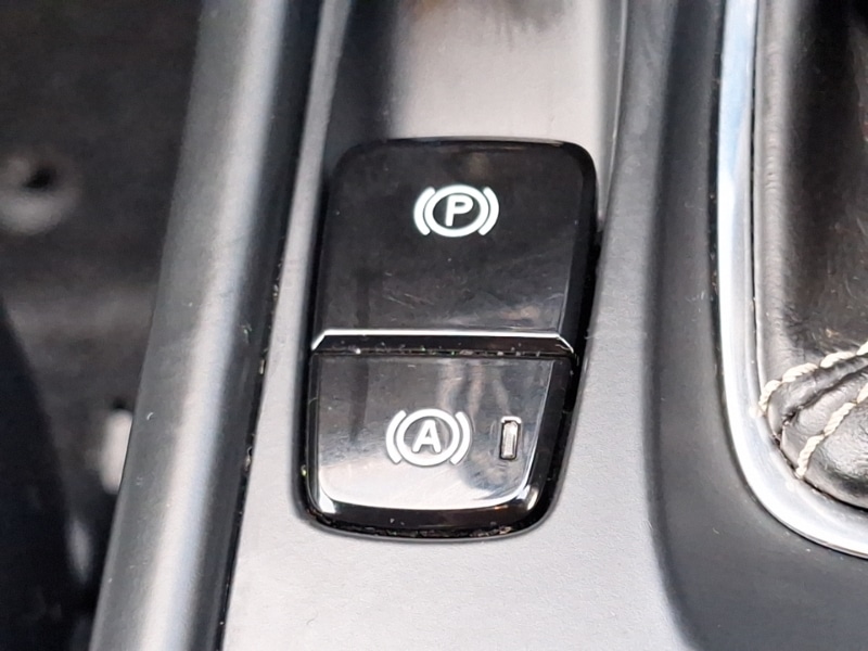 Used Volvo XC40 2020 for sale - 77385707: Photo 15