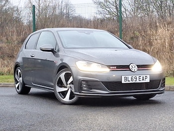 Used Volkswagen Golf 2019 for sale - 77324794: Photo