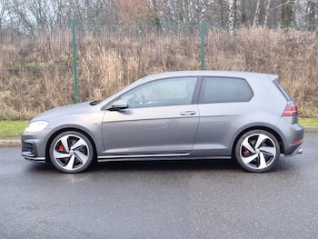 Used Volkswagen Golf 2019 for sale - 77324794: Photo