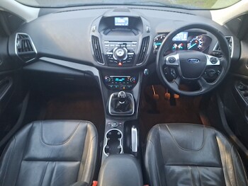 Used Ford Kuga 2015 for sale - 77453830: Photo