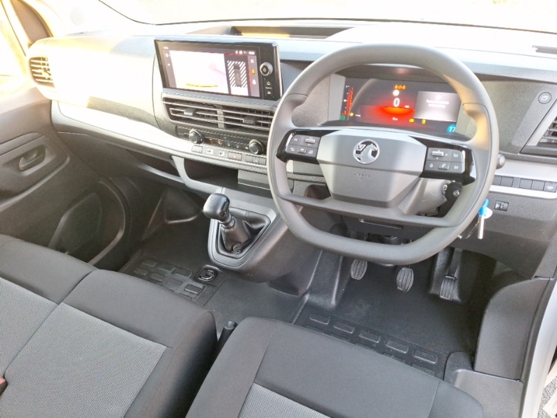 Used Vauxhall Vivaro 2024 for sale - 76889307: Photo 2