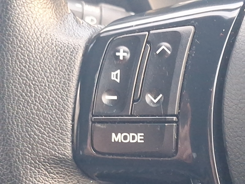 Used Toyota Yaris 2018 for sale - 76822260: Photo 18