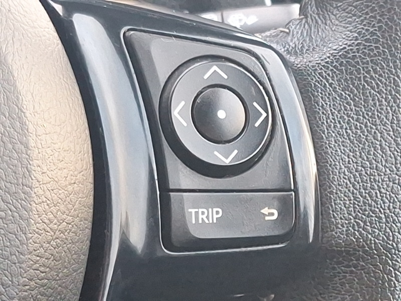 Used Toyota Yaris 2018 for sale - 76822260: Photo 19