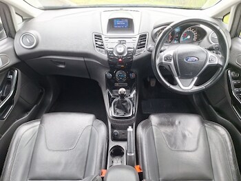 Used Ford Fiesta 2016 for sale - 78877239: Photo