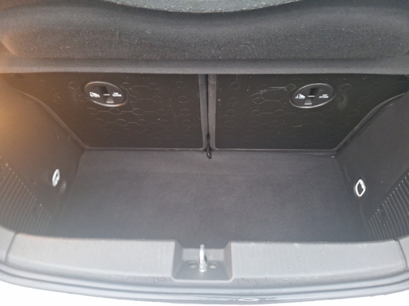 Used Vauxhall ADAM 2014 for sale - 77183451: Photo 8