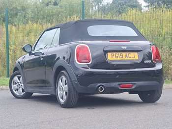 Used MINI Convertible 2019 for sale - 75442685: Photo