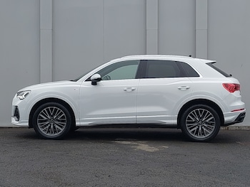 Used Audi Q3 2024 for sale - 79610480: Photo