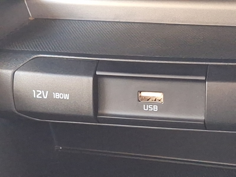 Used Kia Stonic 2021 for sale - 77213895: Photo 15