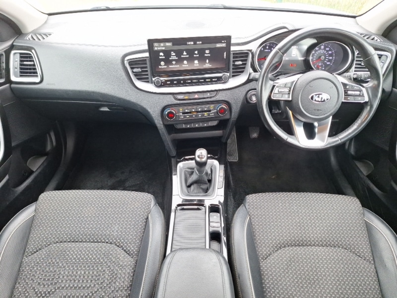 Used Kia XCeed 2020 for sale - 77992537: Photo 2