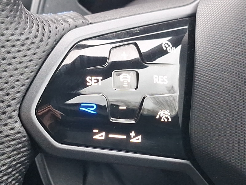 Used Volkswagen Golf 2023 for sale - 78033450: Photo 18