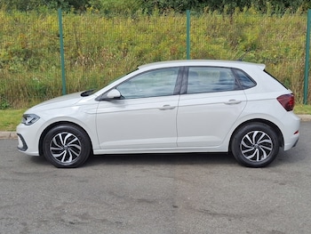 Used Volkswagen Polo 2024 for sale - 79624987: Photo