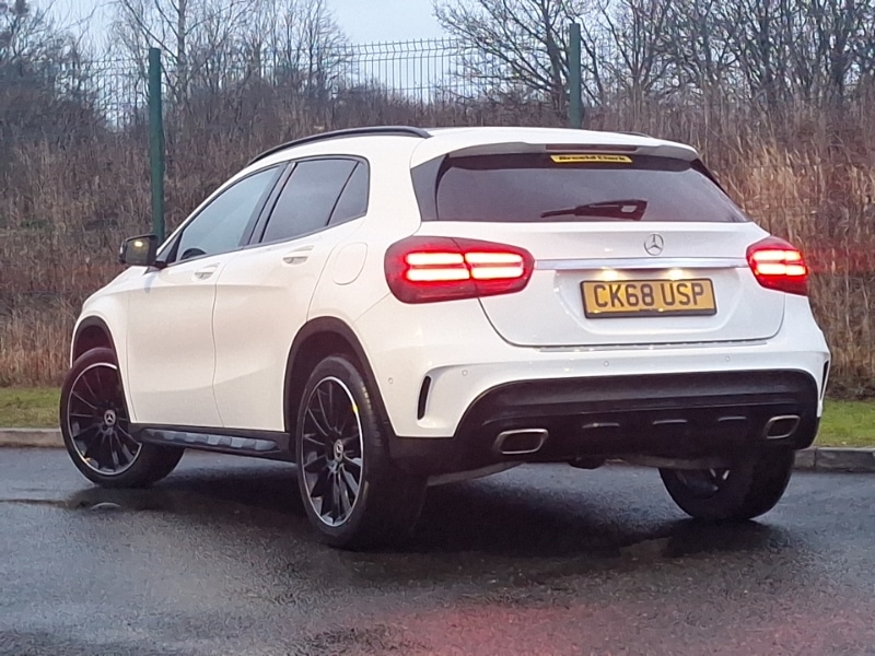 Used Mercedes-Benz GLA 2018 for sale - 77466951: Photo 3