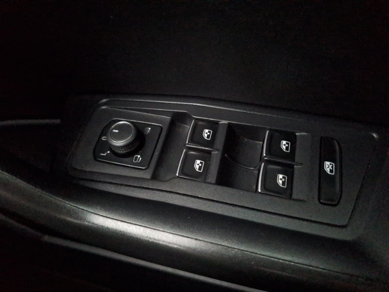 Used Volkswagen T-Roc 2022 for sale - 77130188: Photo 14