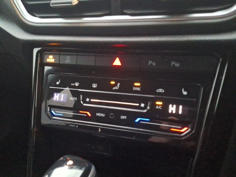 Used Volkswagen T-Roc 2022 for sale - 77130188: Photo 17