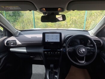 Used Toyota Yaris Cross 2022 for sale - 77357867: Photo