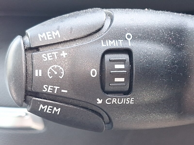 Used Peugeot 308 2019 for sale - 77933370: Photo 16