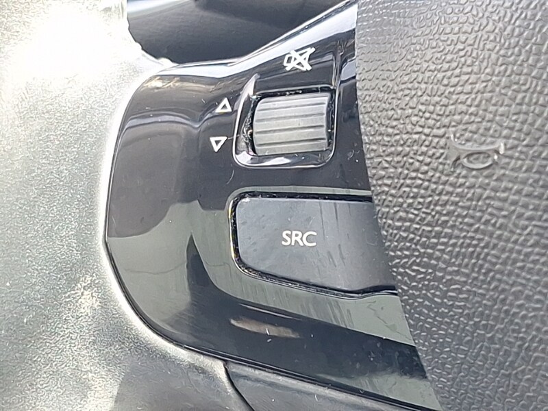 Used Peugeot 308 2019 for sale - 77933370: Photo 18