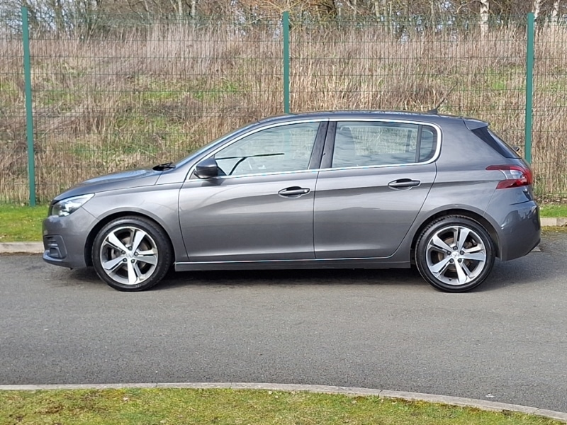 Used Peugeot 308 2019 for sale - 77933370: Photo 4