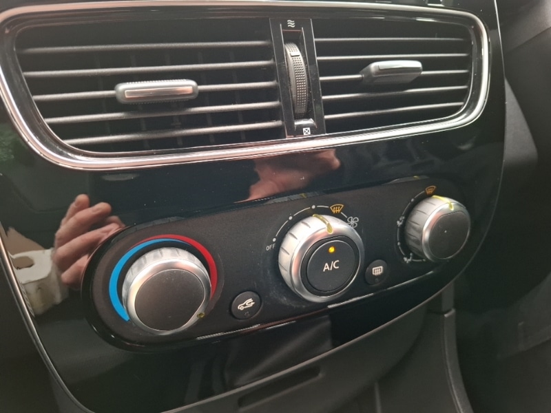 Used Renault Clio 2019 for sale - 77540285: Photo 16