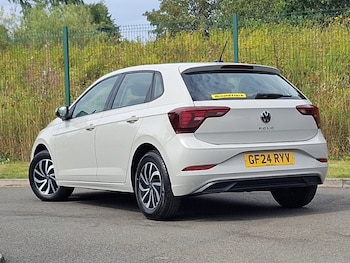 Used Volkswagen Polo 2024 for sale - 79433493: Photo