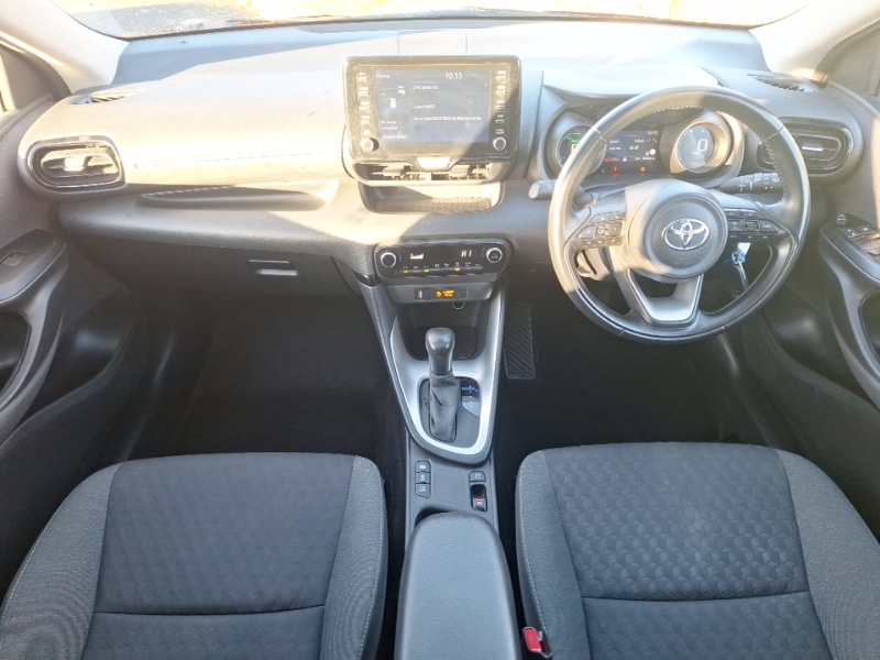 Used Toyota Yaris 2022 for sale - 76579133: Photo 2
