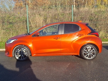 Used Toyota Yaris 2022 for sale - 76579133: Photo