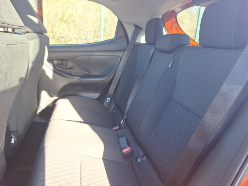 Used Toyota Yaris 2022 for sale - 76579133: Photo 6