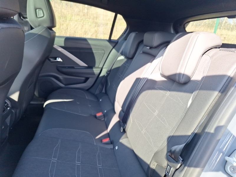 Used Vauxhall Astra 2026 for sale - 77964331: Photo 6