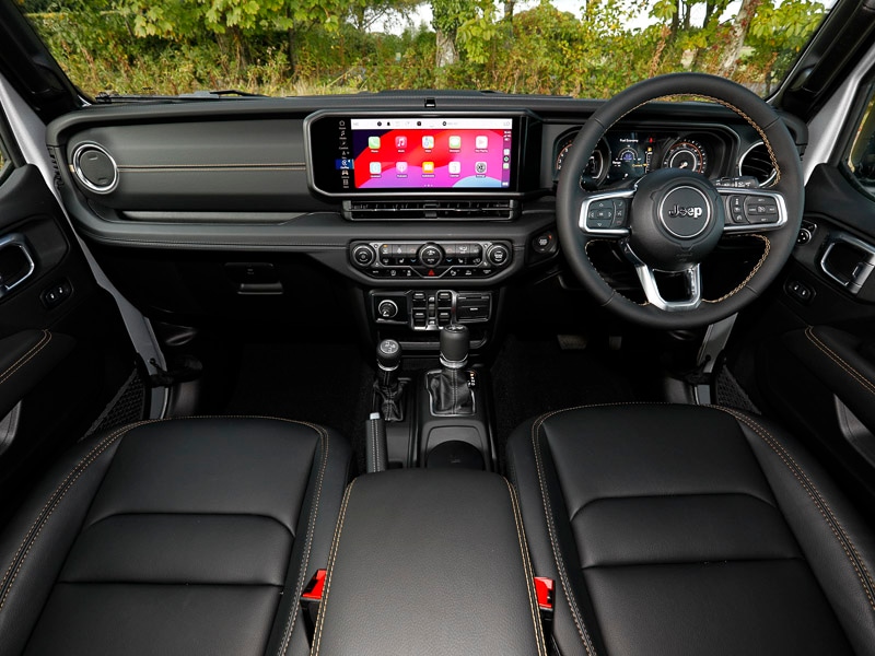 Used Jeep Wrangler 2025 for sale - 76521383: Photo 2