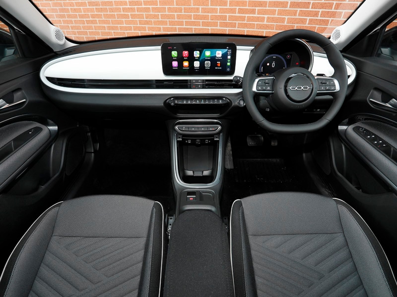 Used Fiat 600 2025 for sale - 76375236: Photo 2