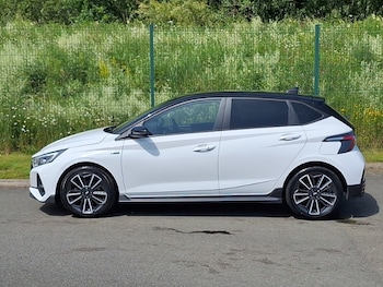 Used Hyundai i20 2023 for sale - 79006404: Photo