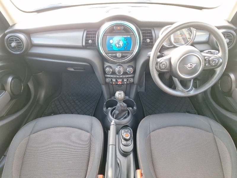 Used MINI Hatch 2019 for sale - 78085363: Photo 2