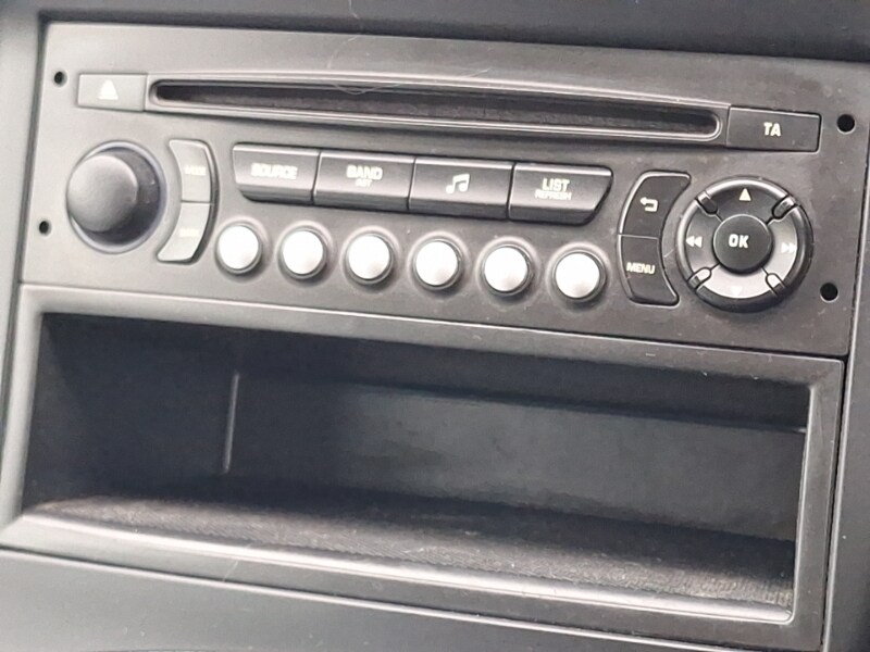 Used Citroen C3 Picasso 2017 for sale - 76478452: Photo 13