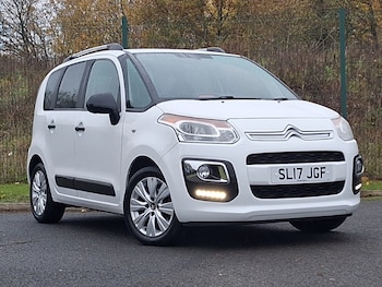 Used Citroen C3 Picasso 2017 for sale - 76478452: Photo
