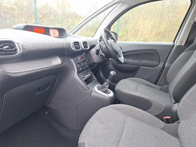 Used Citroen C3 Picasso 2017 for sale - 76478452: Photo 5