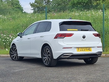 Used Volkswagen Golf 2023 for sale - 78653748: Photo
