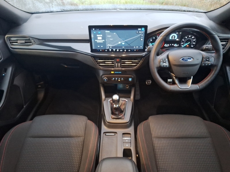 Used Ford Focus 2023 for sale - 77433785: Photo 2