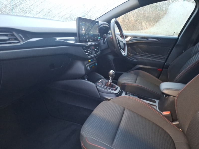 Used Ford Focus 2023 for sale - 77433785: Photo 5