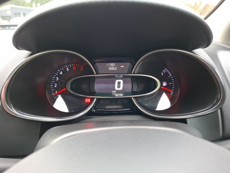 Used Renault Clio 2019 for sale - 77648596: Photo 18