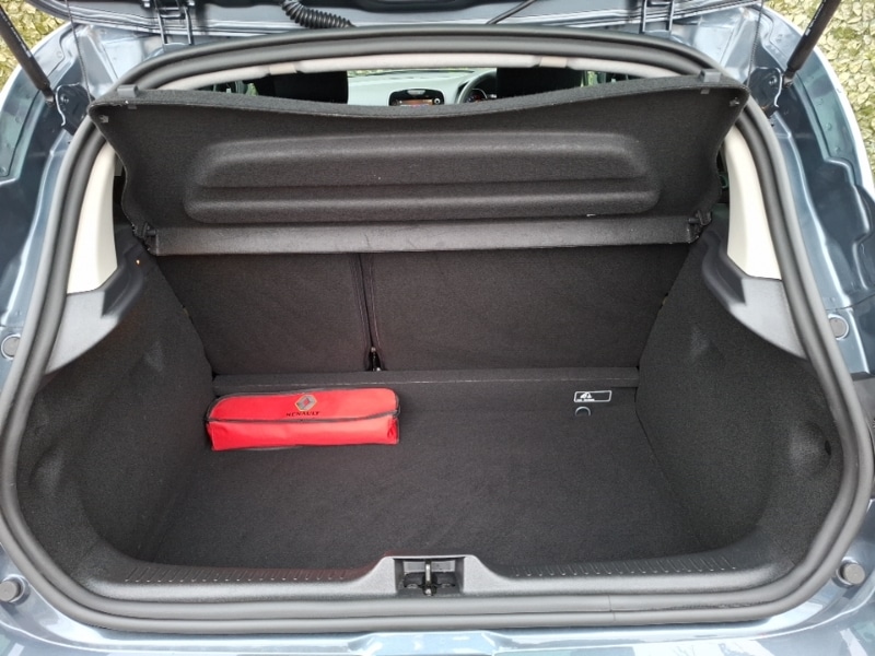 Used Renault Clio 2019 for sale - 77648596: Photo 8