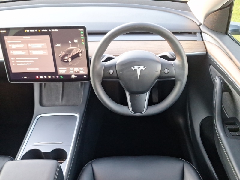 Used Tesla Model Y 2024 for sale - 76893847: Photo 7