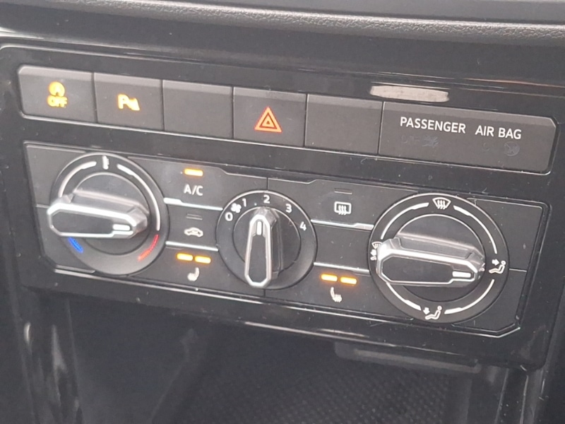 Used Volkswagen T-Cross 2021 for sale - 77320049: Photo 12